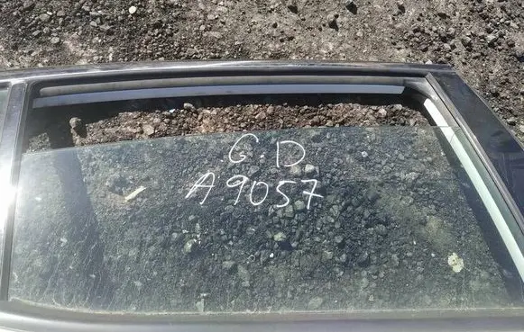 KIA Optima Rear door window glass as2