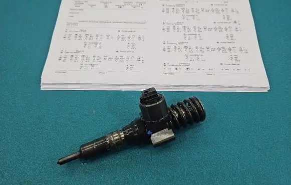 Audi A3 S3 8P Fuel injector 0414720404 IMPRK1542665