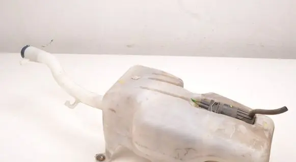 Opel Combo D Windshield washer fluid reservoir/tank 