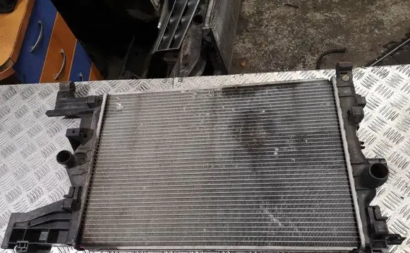 Opel Astra J Coolant radiator 13267656