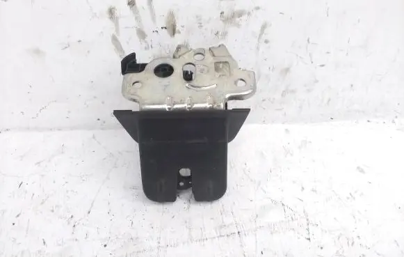 Audi Q7 4L Tailgate/trunk/boot lock/catch/latch 4F9827505
