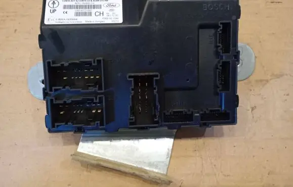 Ford Fiesta Other control units/modules 8V5115K600CH F005V01044 116RA000084