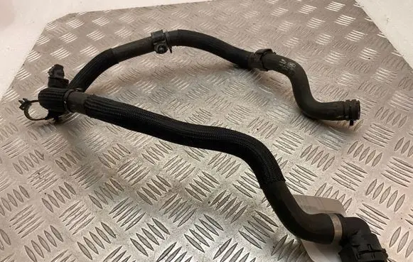 Jaguar I-Pace Engine coolant pipe/hose J9D38D132AD