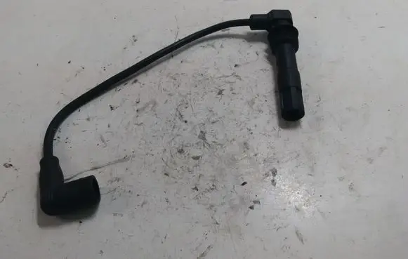Volkswagen Golf IV Ignition plug leads 036035255M 06A035281A