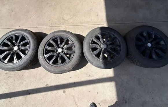 Land Rover Evoque I R18 alloy rim EJ321007AA 180H4