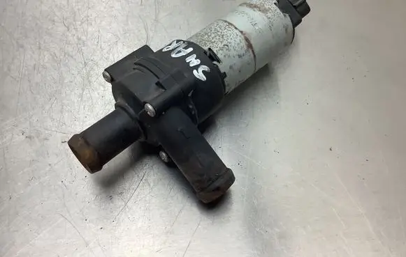Volkswagen Sharan Windscreen/windshield washer pump 1J0973722
