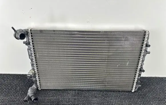 Coolant radiator
