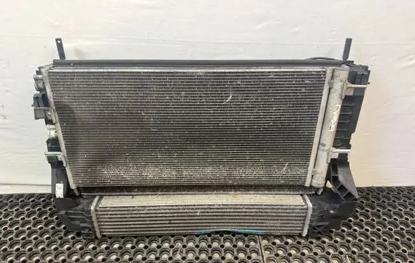 Mini One - Cooper F56 F55 Radiator set 7617609 9271204 7644302