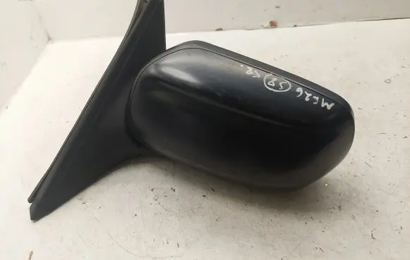 Mazda 626 Manual wing mirror 010126