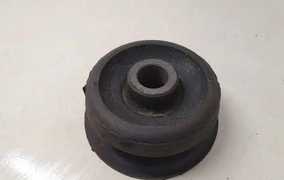 Mercedes-Benz Sprinter W901 W902 W903 W904 Coil spring mount 9013231185