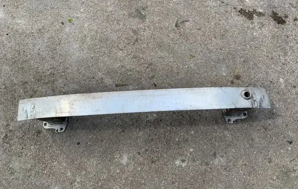 Audi A8 S8 D4 4H Front bumper cross member 