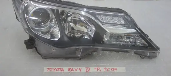 Toyota RAV 4 (XA40) Headlight/headlamp W0836