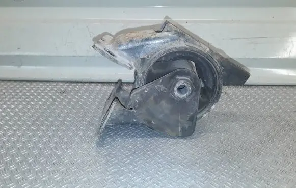 SsangYong Korando Gearbox mount 