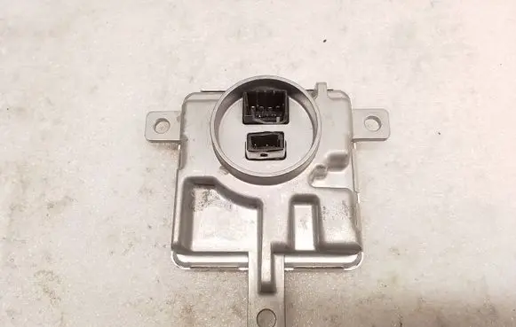 Headlight ballast module Xenon