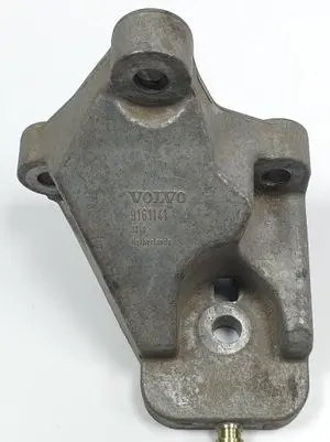 Ford Mondeo Mk III Engine mounting bracket 9161141