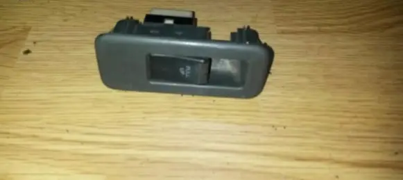 Mazda 626 Electric window control switch