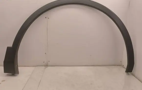 Volkswagen Tiguan Front arch trim 5NA854732E