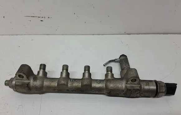 Opel Astra J Fuel main line pipe 45PP32