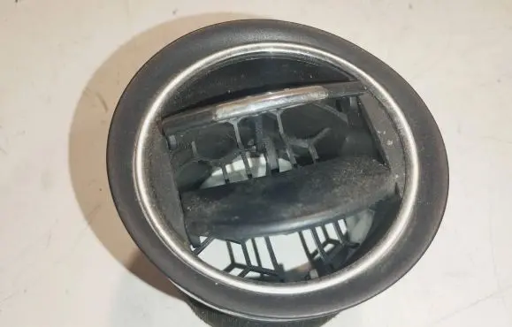 Ford Galaxy Dashboard side air vent grill/cover trim