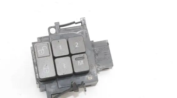 Land Rover Range Rover Sport L320 Seat control switch AH2214776AA