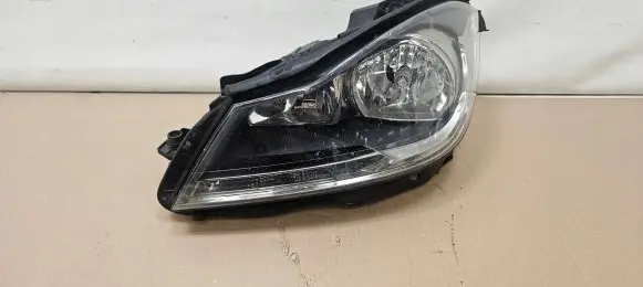 Mercedes-Benz C W204 Headlight/headlamp