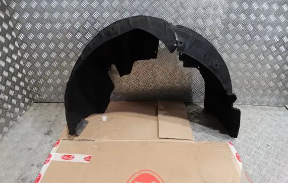 Audi A7 S7 4K8 Front arch 4K8810171E