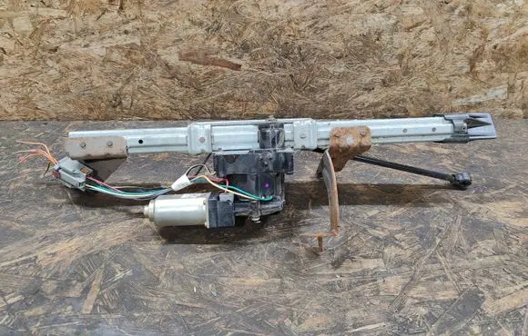 Chrysler Pacifica Tailgate hydraulic set P05054004AG