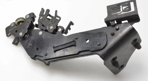 Ford C-MAX II Sliding door middle roller runner AM51U25000AF