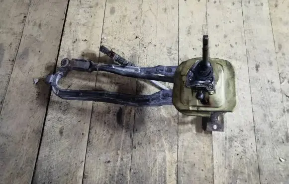 Mercedes-Benz C W203 Gear shifter/selector A20326009