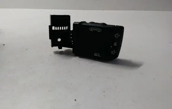 Renault Megane II Sound control switch 8200103769