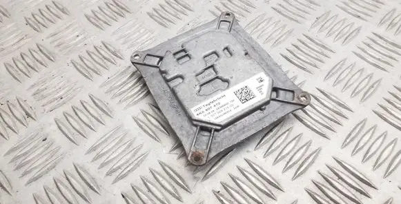 Audi A4 S4 B8 8K Headlight ballast module Xenon 8K0907472