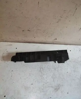 BMW 1 E81 E87 Radiator support slam panel bracket 110748 17107524914