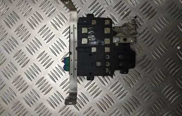 Renault Kangoo II Fuse box set 241362901R