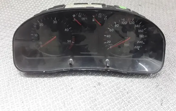 Volkswagen PASSAT B5 Speedometer (instrument cluster) 3B0919861J
