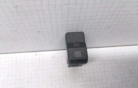 Volkswagen Transporter - Caravelle T4 Windscreen/window heater switch 701959621