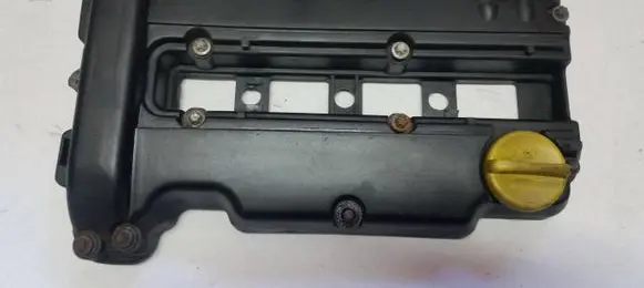 Opel Corsa D Rocker cam cover 55351461 E531002