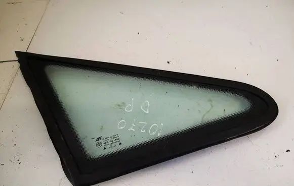 Ford Galaxy Front triangle window/glass as2