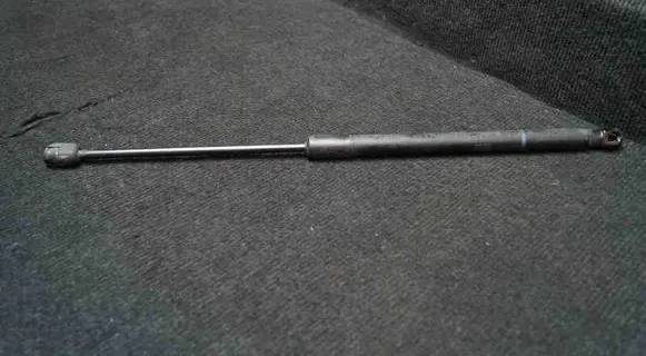 Audi A4 S4 B7 8E 8H Tailgate/trunk strut/damper 8E9827552K