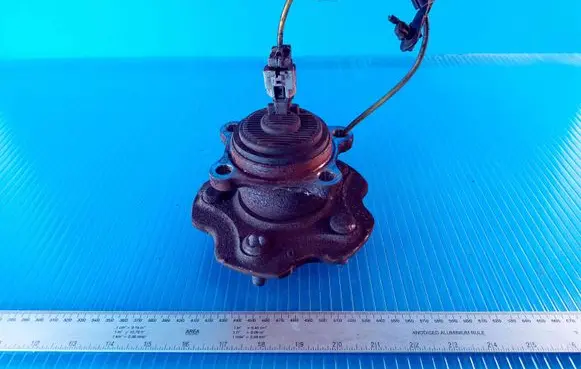 Toyota Avensis T270 Front wheel ball bearing 