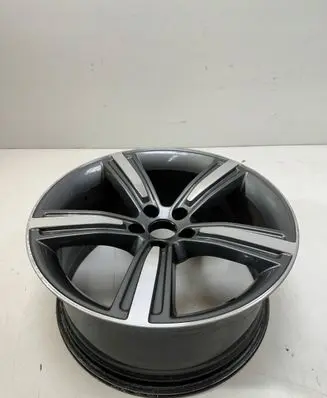 Audi A8 S8 D5 R19 alloy rim 