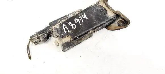 Opel Astra G Central locking motor 90589371