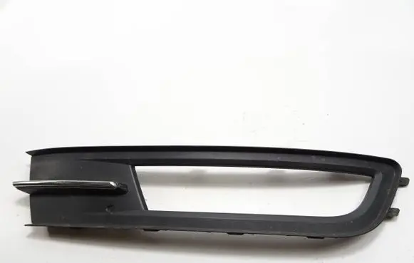 Volkswagen PASSAT B8 Front fog light trim/grill 3G0854662 3G0853666A