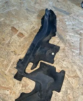 Audi A6 Allroad C6 Radiator trim 4F0121284AC