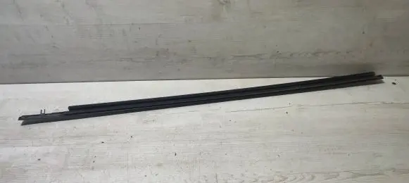 Toyota C-HR I Front door windshield rail P0CHR