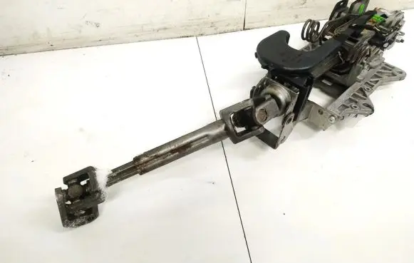 Skoda Octavia Mk2 (1Z) Steering wheel axle 1Z1419502B 06011105