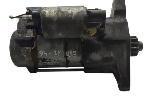 Land Rover Evoque I Starter motor GJ3211001AD