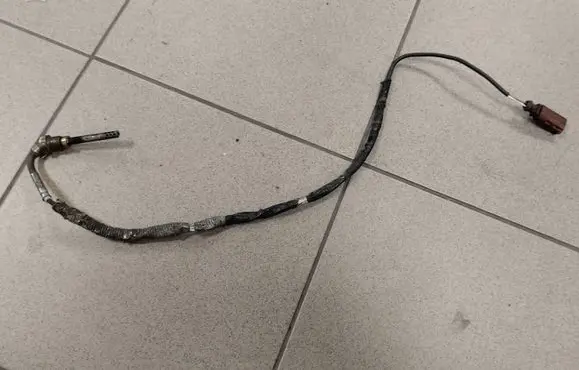 Audi A6 S6 C6 4F Exhaust gas temperature sensor 4F0906088
