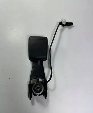 Ford Kuga III Front seatbelt buckle
