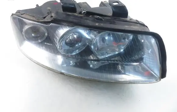Audi A4 S4 B6 8E 8H Headlight/headlamp