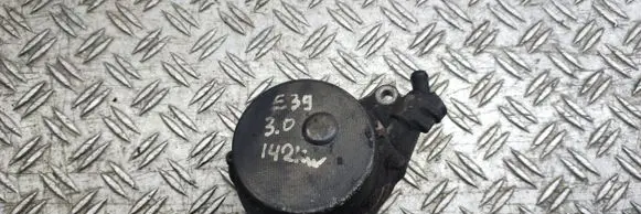 BMW 5 E39 Vacuum pump 7786841